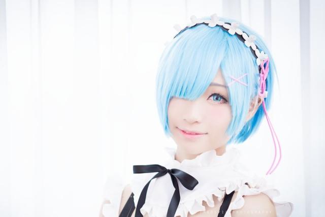 贫乳美女COS雷姆 不一样的清纯可爱！